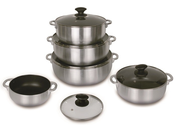 เพียว 1050 เครื่องครัวอะลูมิเนียมวงกลม H14 1/4 Hard Alloy Silvery Plain Surface