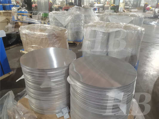 ความหนา H14 / H24 1000 ซีรีส์ อลูมิเนียมแผ่นกลมหนา 2.6mm สําหรับป้ายเตือนการจราจร
