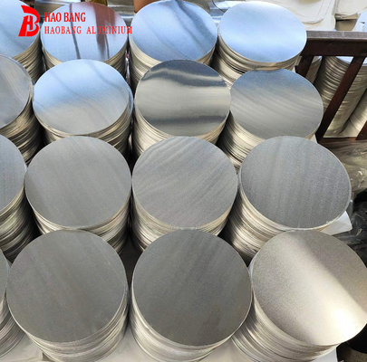 0.45- 6 มิลลิเมตร ความหนา 100-1300 กว้าง เงินอลูมิเนียมวงกลมสําหรับการใช้หลายครั้ง