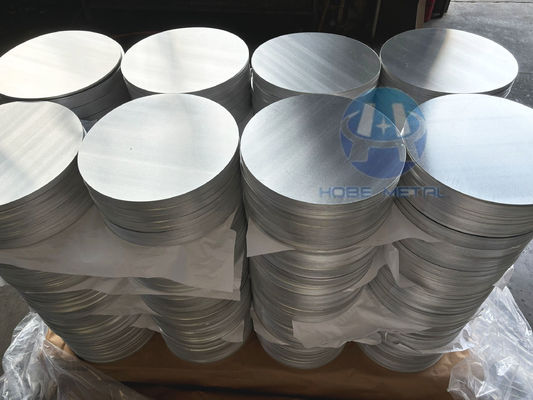 อัลลูมิเนียมดิสก์ความเรียบสูง 1050/3003 สารสกัด O H12 อุณหภูมิ CC DC วัสดุ ลึกการวาดทนต่อการแตก กว้างตามสั่งสําหรับถัง กระทะ การตีพิมพ์อุตสาหกรรม