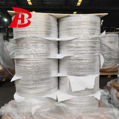 1 3 5 8 พื้นผิวกลมอลูมิเนียม ทนทานต่อการกัดรังแรง โดยไม่ต้องพิมพ์ม้วน Burr