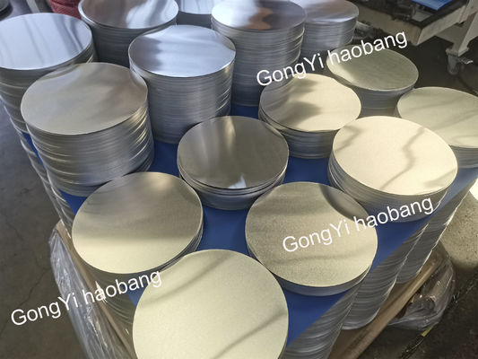 อัลลูมิเนียมดิสก์ความเรียบสูง 1050/3003 สารสกัด O H12 อุณหภูมิ CC DC วัสดุ ลึกการวาดทนต่อการแตก กว้างตามสั่งสําหรับถัง กระทะ การตีพิมพ์อุตสาหกรรม