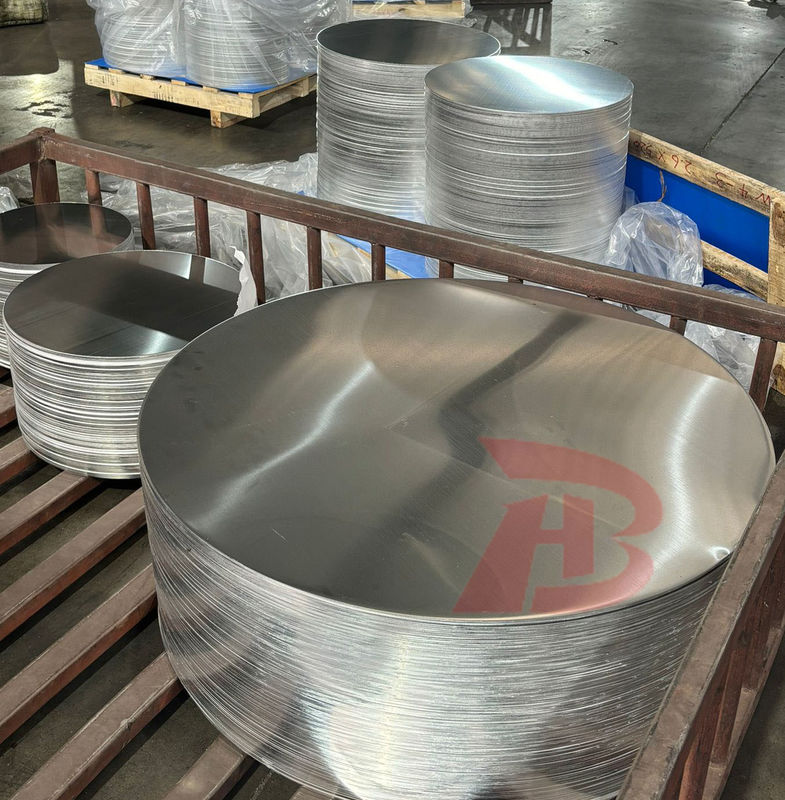 วงกลมอลูมิเนียมสีเงินทนสนิม 1080/1100 0.3-6.0 มม. สำหรับอุปกรณ์ตกแต่ง